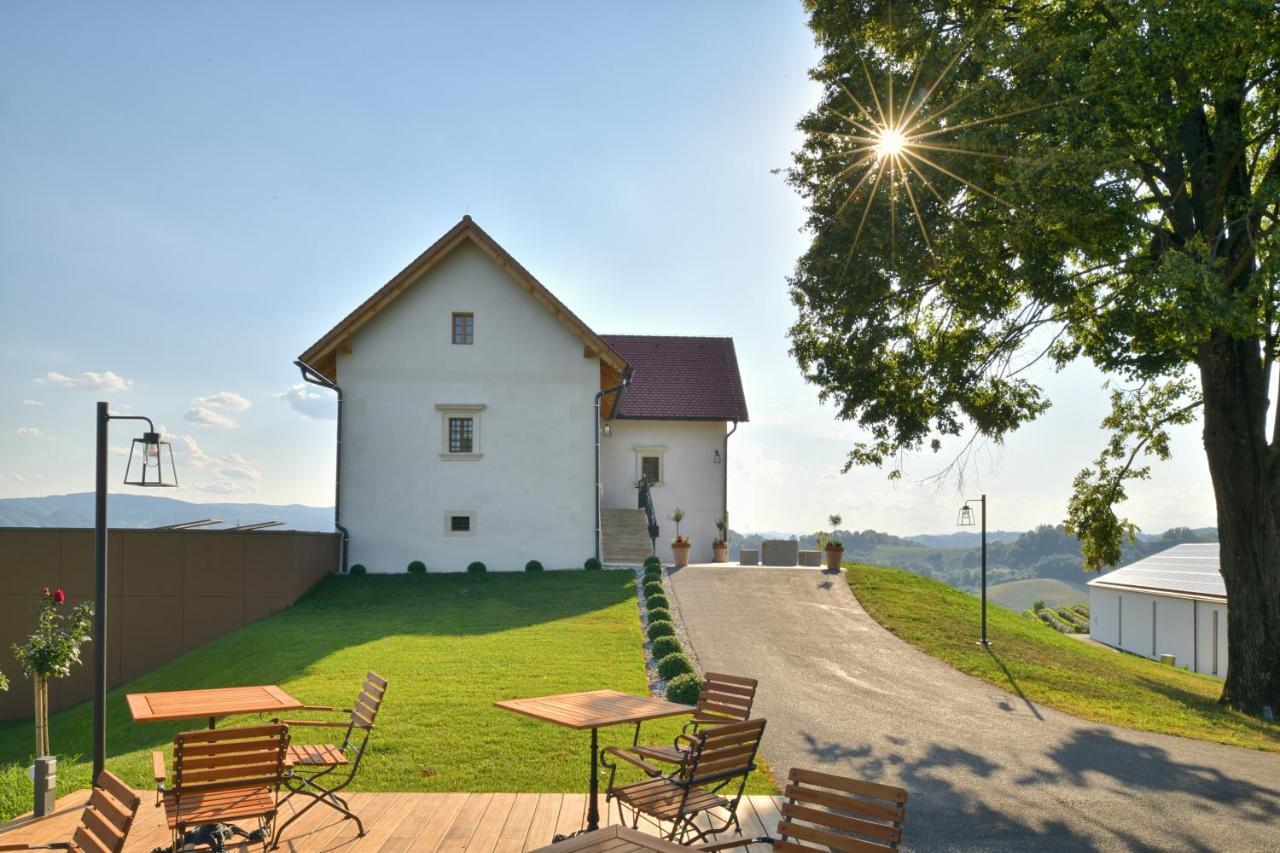 Bed and Breakfast Hisa 1624 - Adults Only Zgornja Kungota Экстерьер фото
